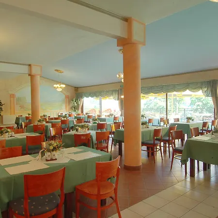 博斯曼酒店 3* 斯克拉斯卡波伦巴